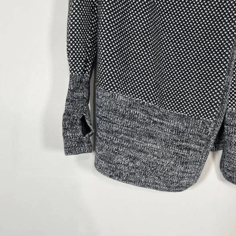 Ivivva Lululemon Feeling Toasty Wrap Sweater Girls 12 Black White Stripe Texture